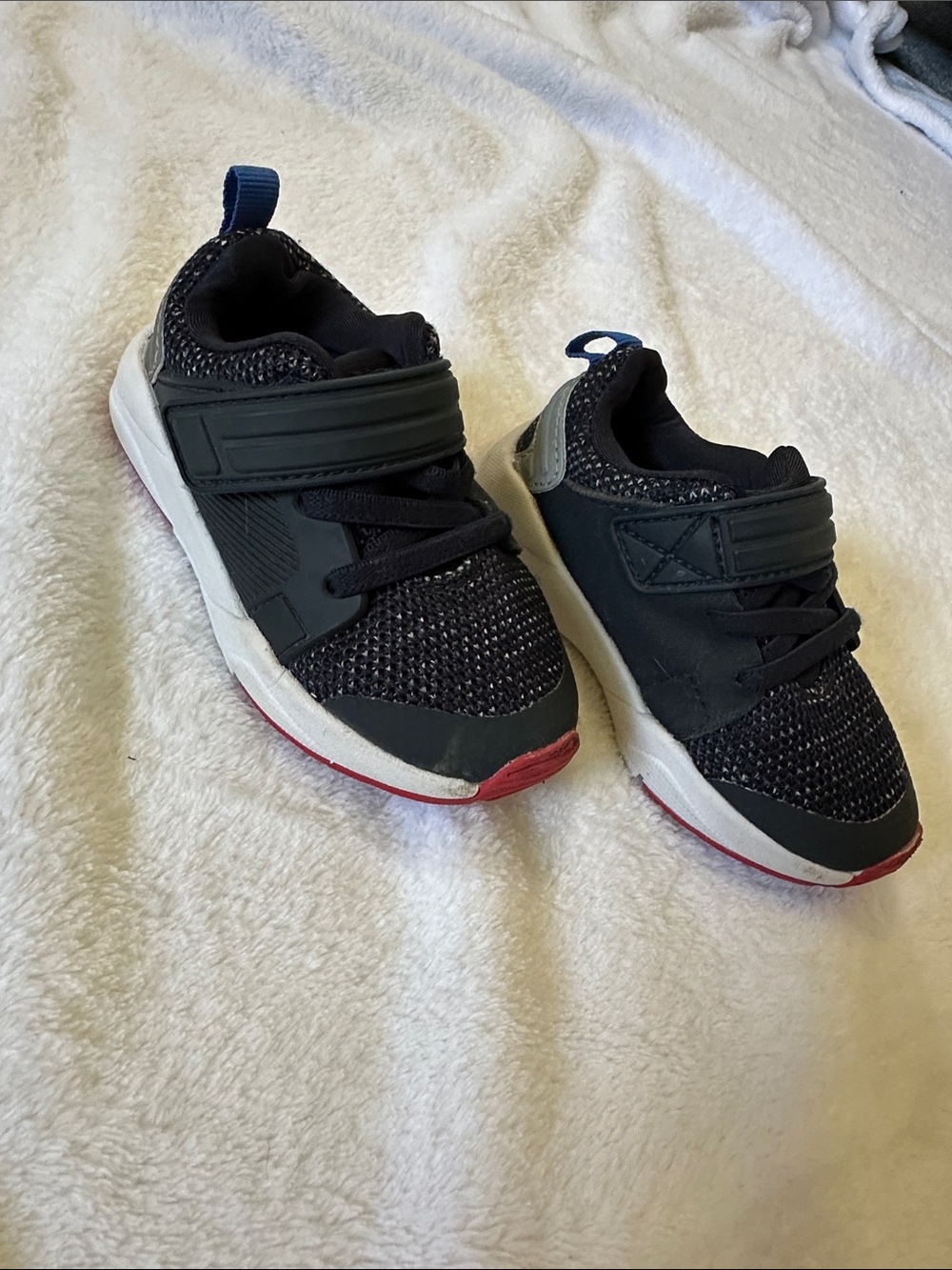 Cat & Jack Black Knit Sneakers with Red Soles